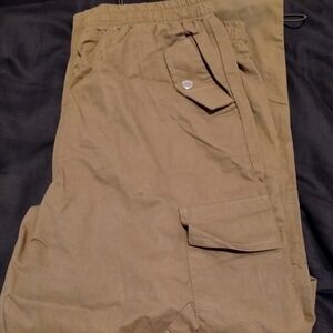 NWOT Army Green Cargo Pant